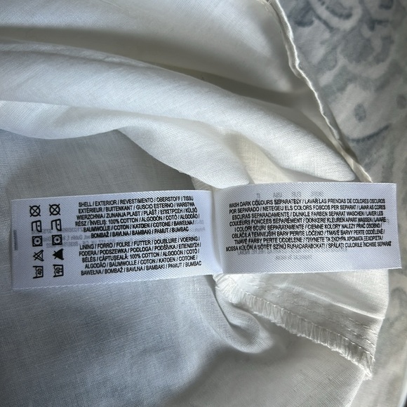 V-neck shirt with Frill overlay size 12 womens - Picture 6 of 6